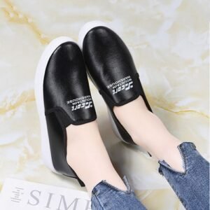 Women's Casual Non-slip Leather Shoes Soft Soles