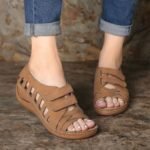 Fashion Ladies' Vintage Wedges And Comfortable Sandals